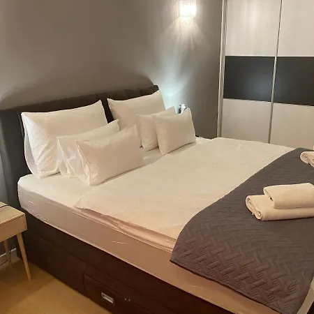 Premium With Garage * Zadar